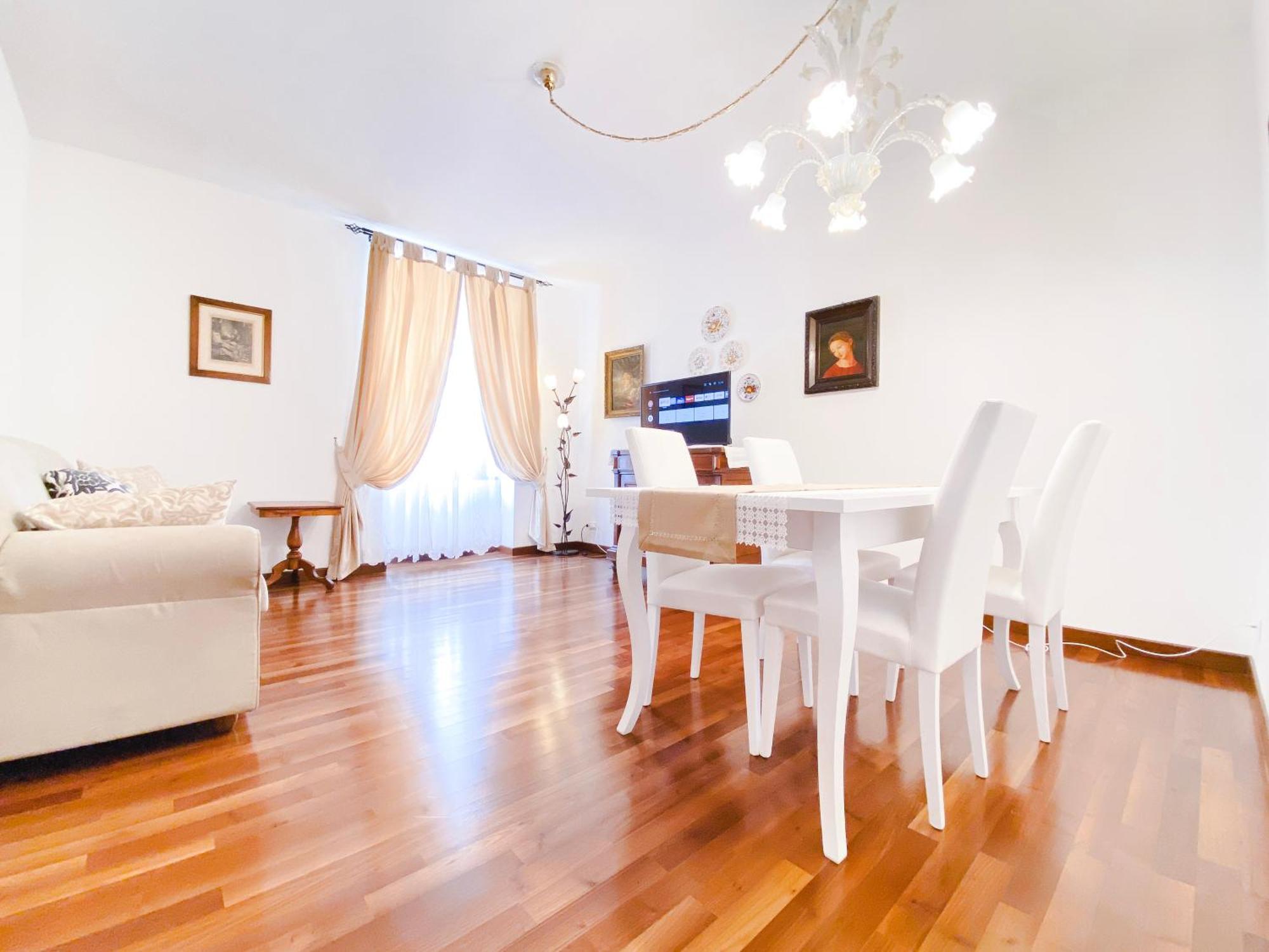 Santacecilia Apartament *